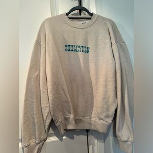 Soul Cycle Medium Sweatshirt. 💗⚡️